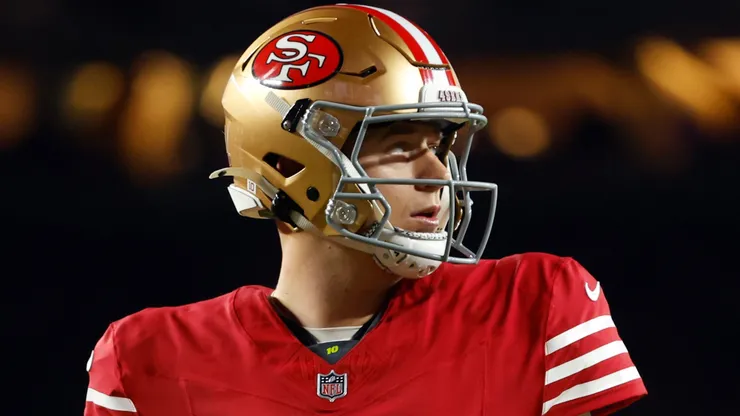 Mac Jones #10 of the San Francisco 49ers looks on.