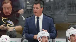 Head coach Mike Sullivan of the New York Rangers handles bench.