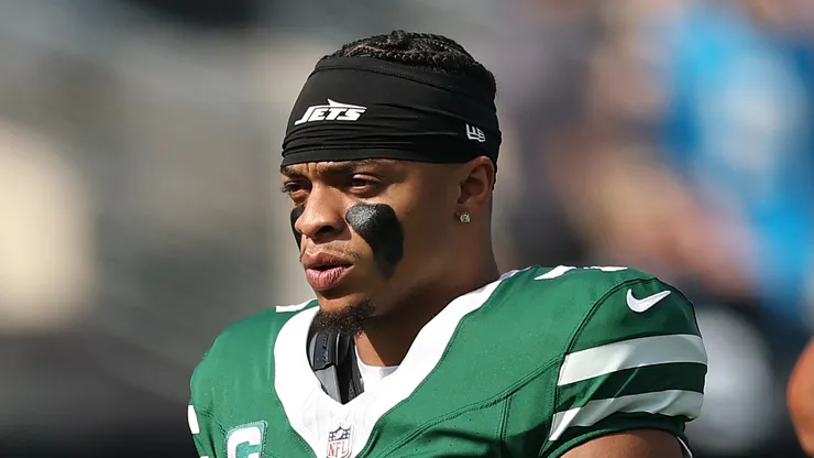 Justin Fields, QB for the New York Jets