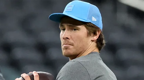 Justin Herbert #10 of the Los Angeles Chargers.