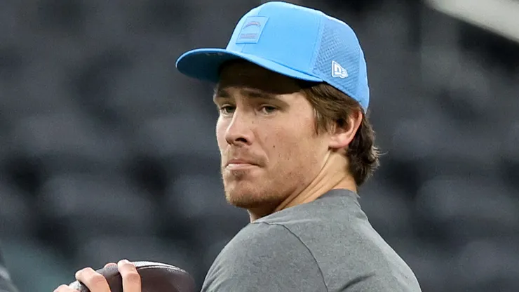 Justin Herbert #10 of the Los Angeles Chargers.