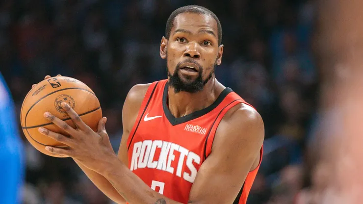 Kevin Durant #7 of the Houston Rockets looks to pass.