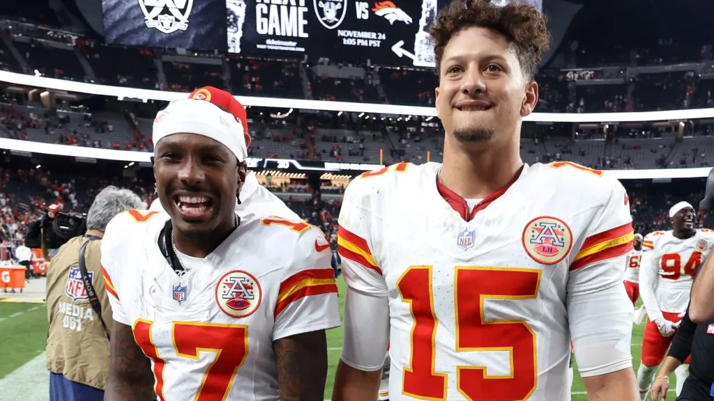 Mecole Hardman with Patrick Mahomes