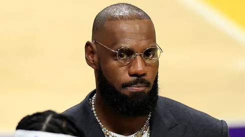 LeBron James #23 of the Los Angeles Lakers looks on.