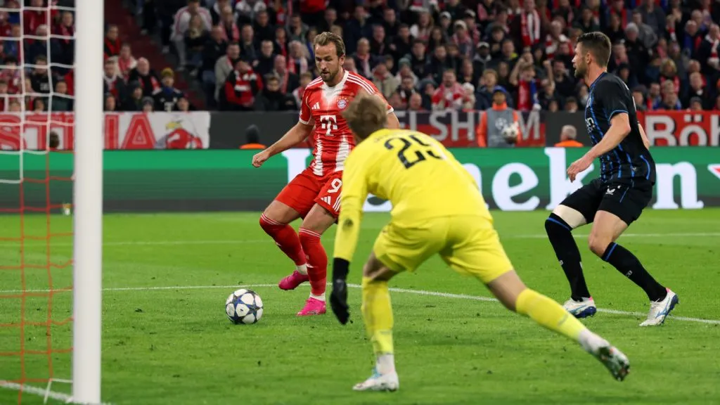 Harry Kane scores his 20th goal of the season for Bayern Munich. (Getty Images)