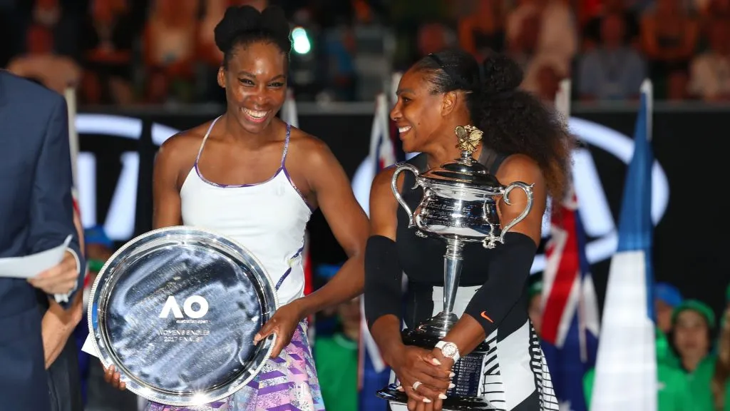 Venus and Serena Williams after the 2017 Australian Open final. (Getty Images)