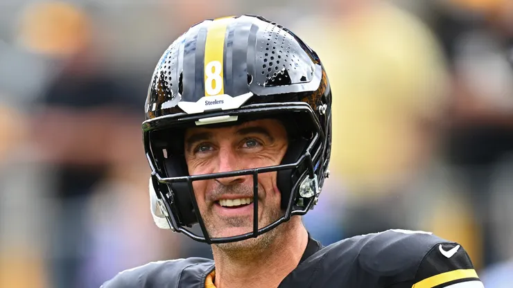 Aaron Rodgers quarterback of the Pittsburgh Steelers