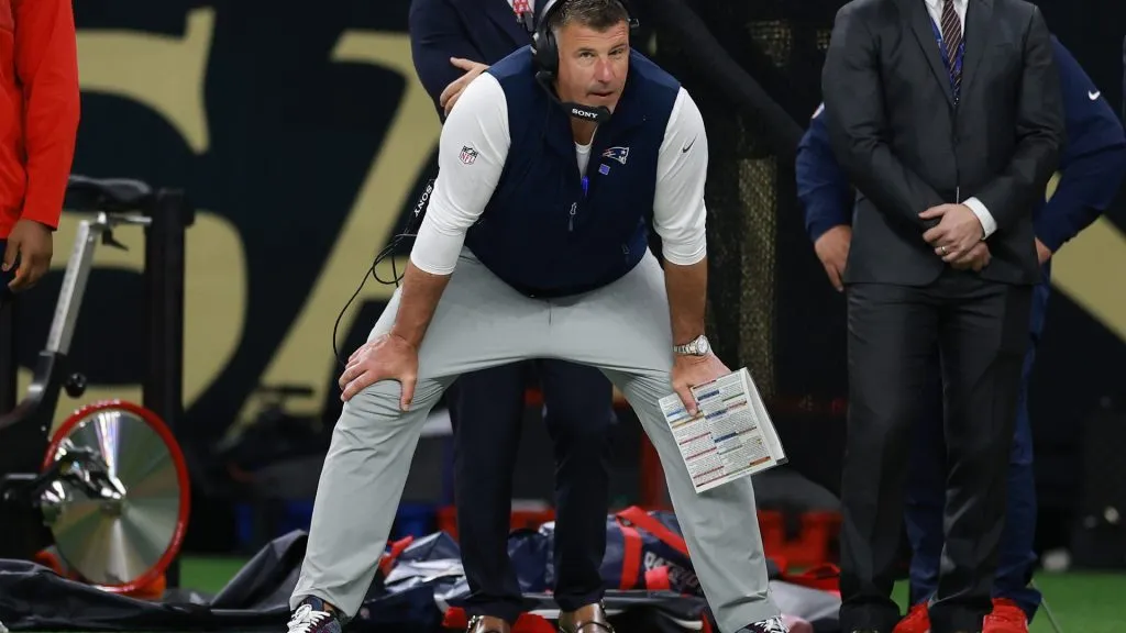 Mike Vrabel New England Patriots HC