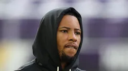 Saquon Barkley warms up in the game vs the Vikings on October 19, 2025 in Minneapolis.