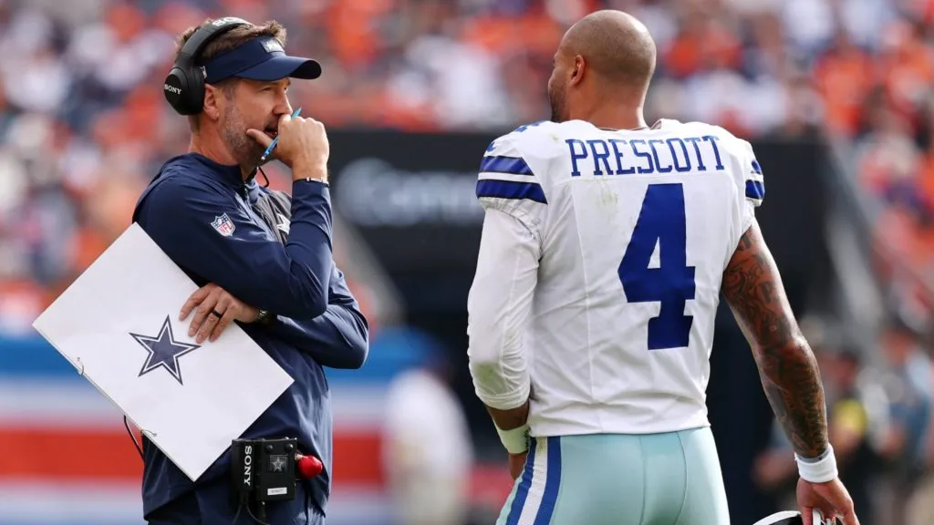Dak Prescott with Brian Schottenheimer