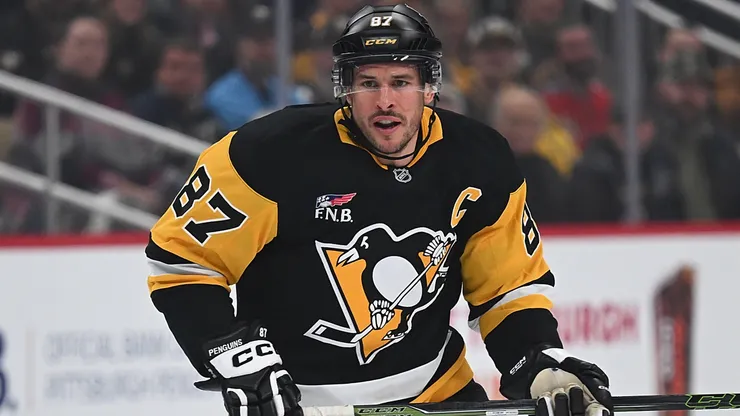 Sidney Crosby #87 of the Penguins skates during an NHL game.