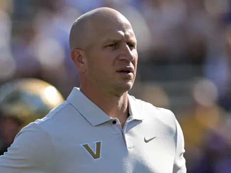 Lea makes sincere admission about Manning as Vanderbilt remains in the dark on Texas’ starting QB