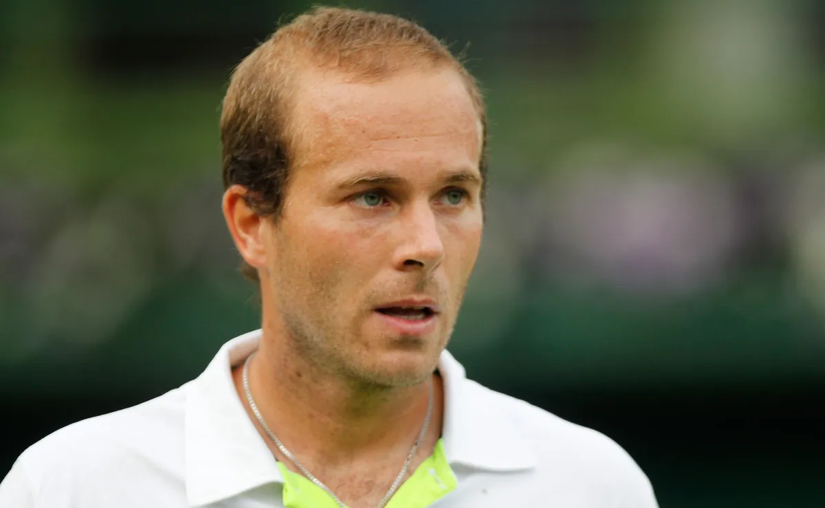 Oliver Rouch He’s a former Roland Garros champ who once shocked Djokovic and ...