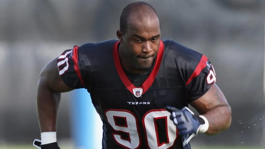 Mario Williams (Source: Bob Levey/Getty Images)
