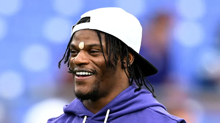 Lamar Jackson quarterback of the Baltimore Ravens