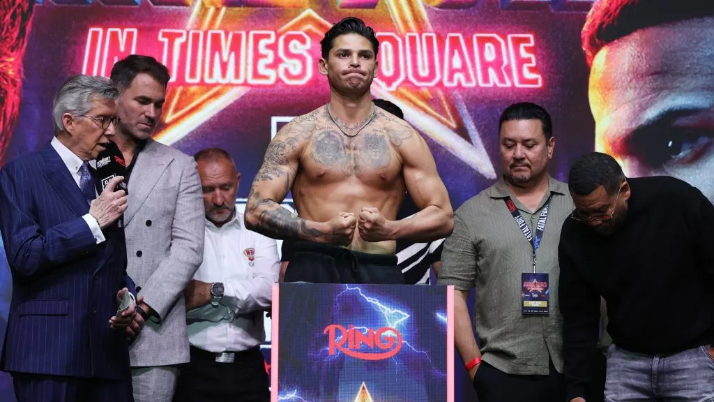 Ryan Garcia weighs in for his welterweight bout against “Rolly” Romero. Al Bello/Getty Images)