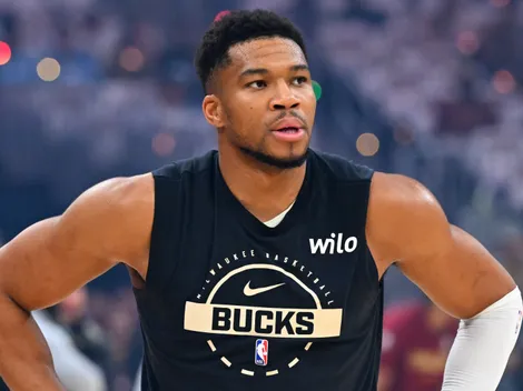 Is Giannis Antetokounmpo playing today, November 1st, for Bucks vs Kings?