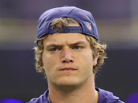 Vikings linked with 3 veteran QBs as Wentz's injury leaves gap behind McCarthy