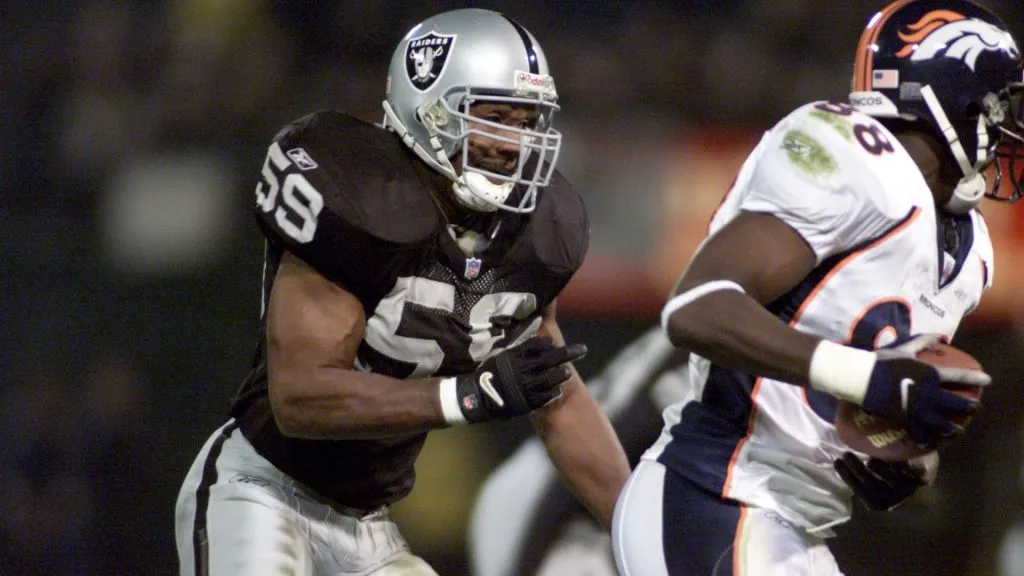 Tim Brown (Source: Jed Jacobsohn/Allsport)