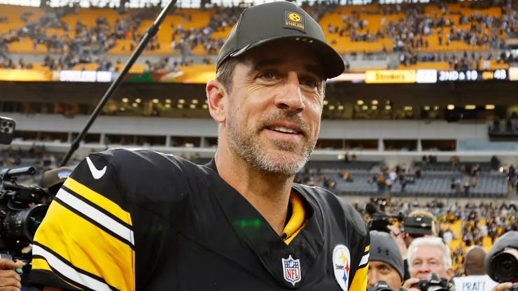 QB Aaron Rodgers of the Pittsburgh Steelers (2025)