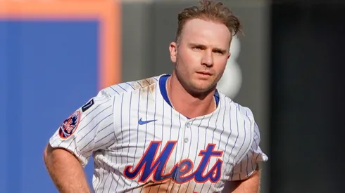 Pete Alonso #20 of the New York Mets