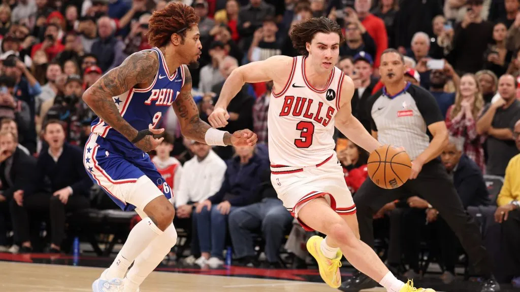 Josh Giddey in action during the Bulls’ comeback win over the 76ers. (Getty Images)