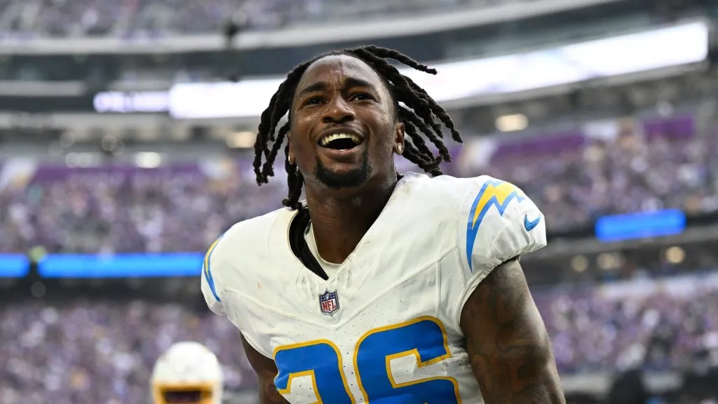 Asante Samuel of the Los Angeles Chargers