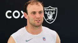 Brock Bowers #89 of the Las Vegas Raiders.