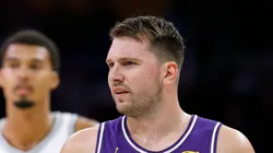 Luka Doncic #77 of the Los Angeles Lakers.