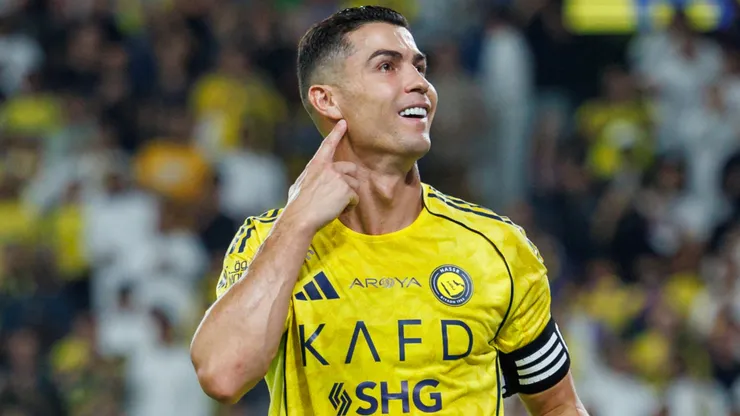 Cristiano Ronaldo celebrates a goal.