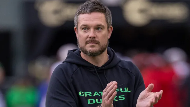 Head coach of the Oregon Ducks Dan Lanning.