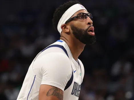 Is Anthony Davis playing today, Nov. 10, for Dallas Mavericks vs Milwaukee Bucks?