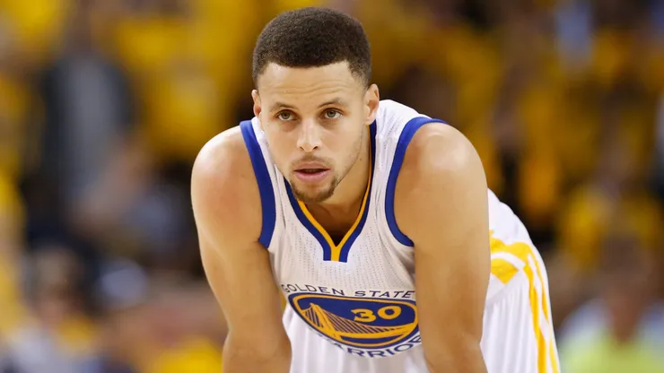Stephen Curry #30 of the Golden State Warriors in 2016.