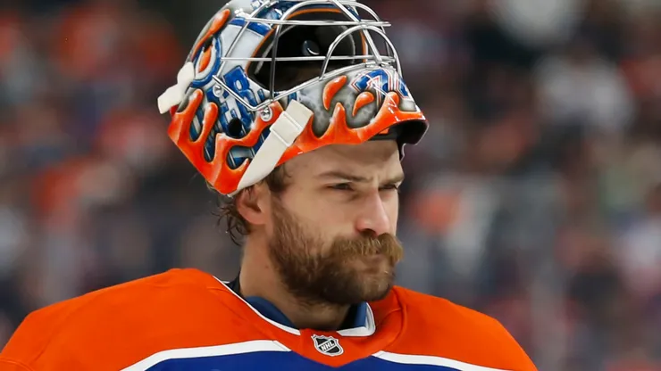 Stuart Skinner at Rogers Place on October 8, 2025 in Edmonton, Canada.
