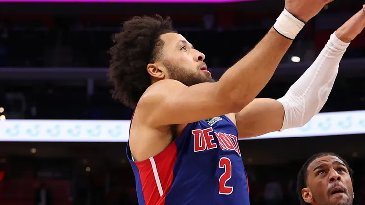 Cade Cunningham #2 of the Detroit Pistons takes a shot.