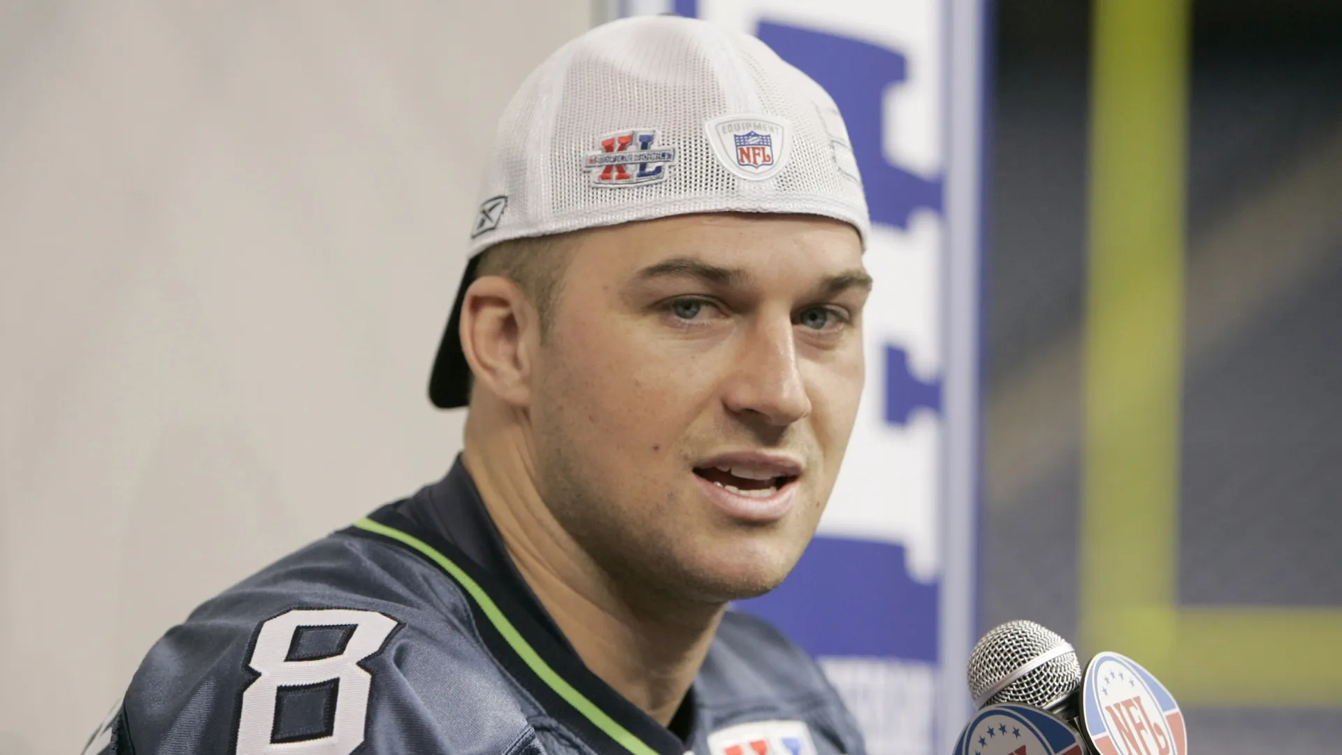 Matt Hasselbeck (Source: G. N. Lowrance/NFLPhotoLibrary)
