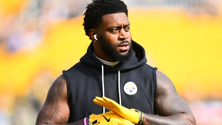 DK Metcalf #4 of the Pittsburgh Steelers.