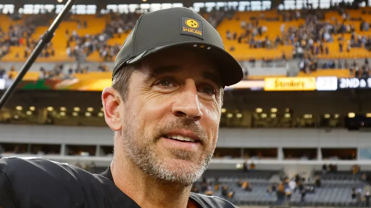 Aaron Rodgers quarterback of the Pittsburgh Steelers