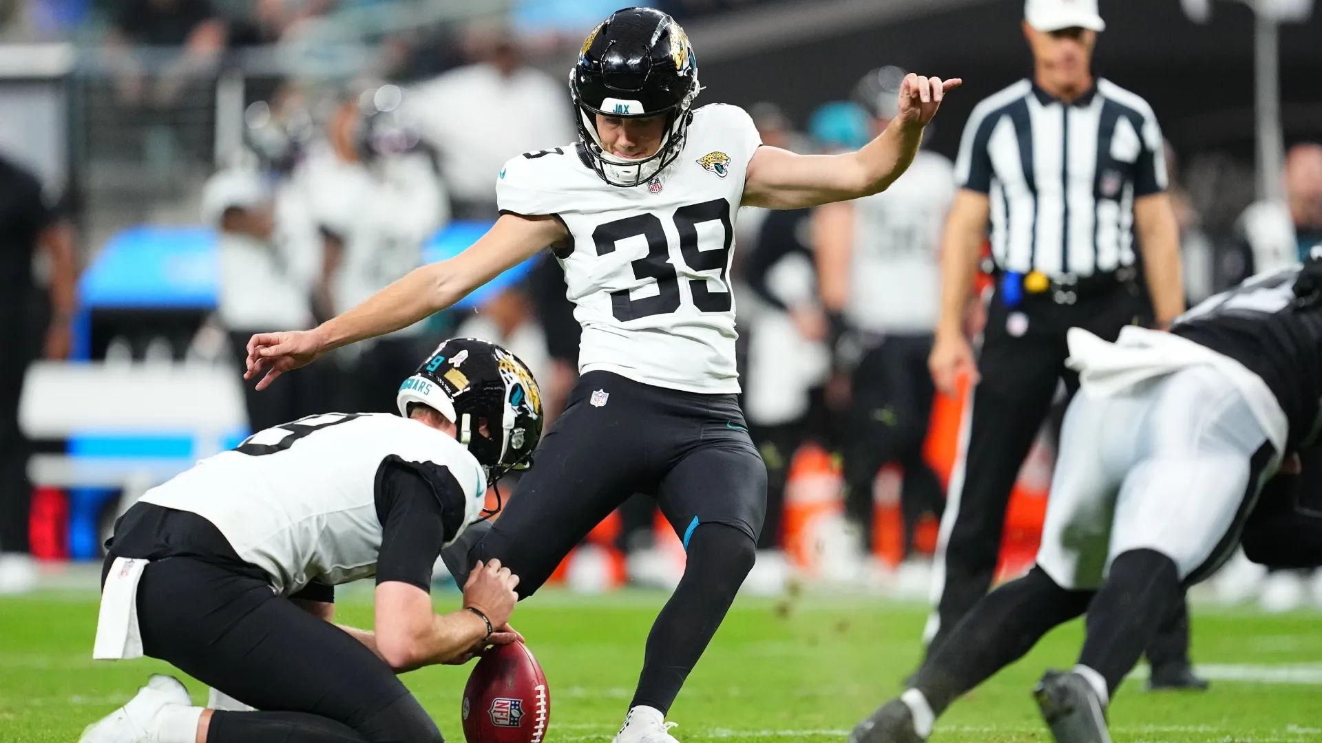 Cam Little #39 of the Jacksonville Jaguars in 2025. (Source: Chris Unger/Getty Images)