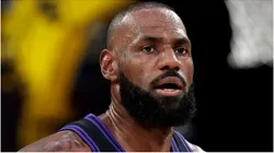 LeBron James #23 of the Los Angeles Lakers looks on.