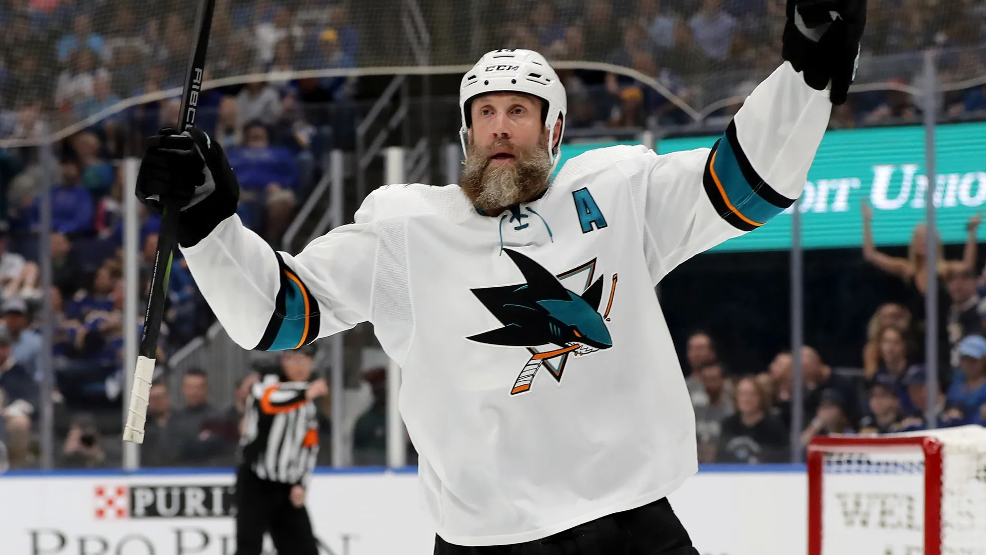 Joe Thornton #19 of the San Jose Sharks in 2019. (Source: Elsa/Getty Images)