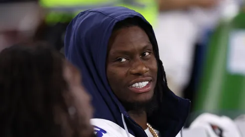 George Pickets with the Cowboys