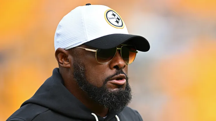 Mike Tomlin head coach of the Pittsburgh Steelers