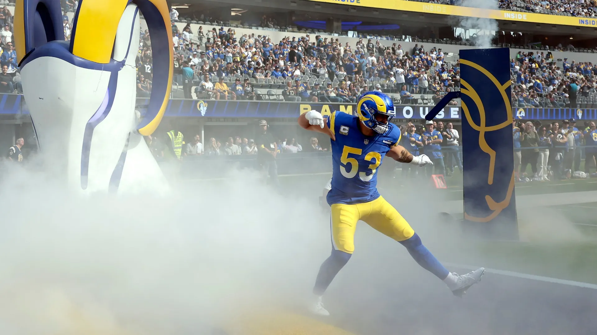 Nate Landman #53 of the Los Angeles Rams