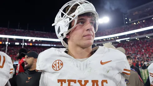 Arch Manning #16 of the Texas Longhorns.