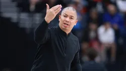 Head coach Tyronn Lue of the LA Clippers calls a play.