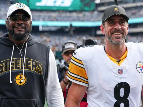 Mike Tomlin chooses one word that hints at Aaron Rodgers' chances of playing for Steelers vs Bills