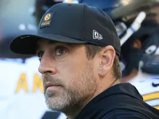 Aaron Rodgers puts Mike Tomlin and Steelers on notice before game against Texans in 2026 playoffs
