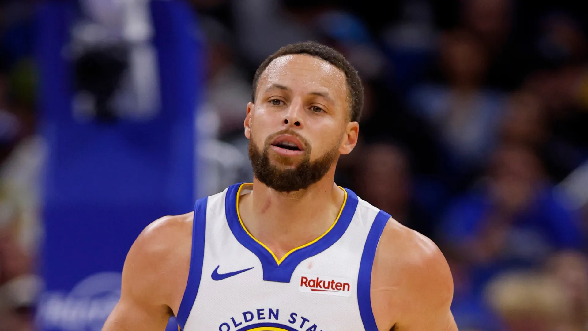 Stephen Curry of the Golden State Warriors brings the ball up.