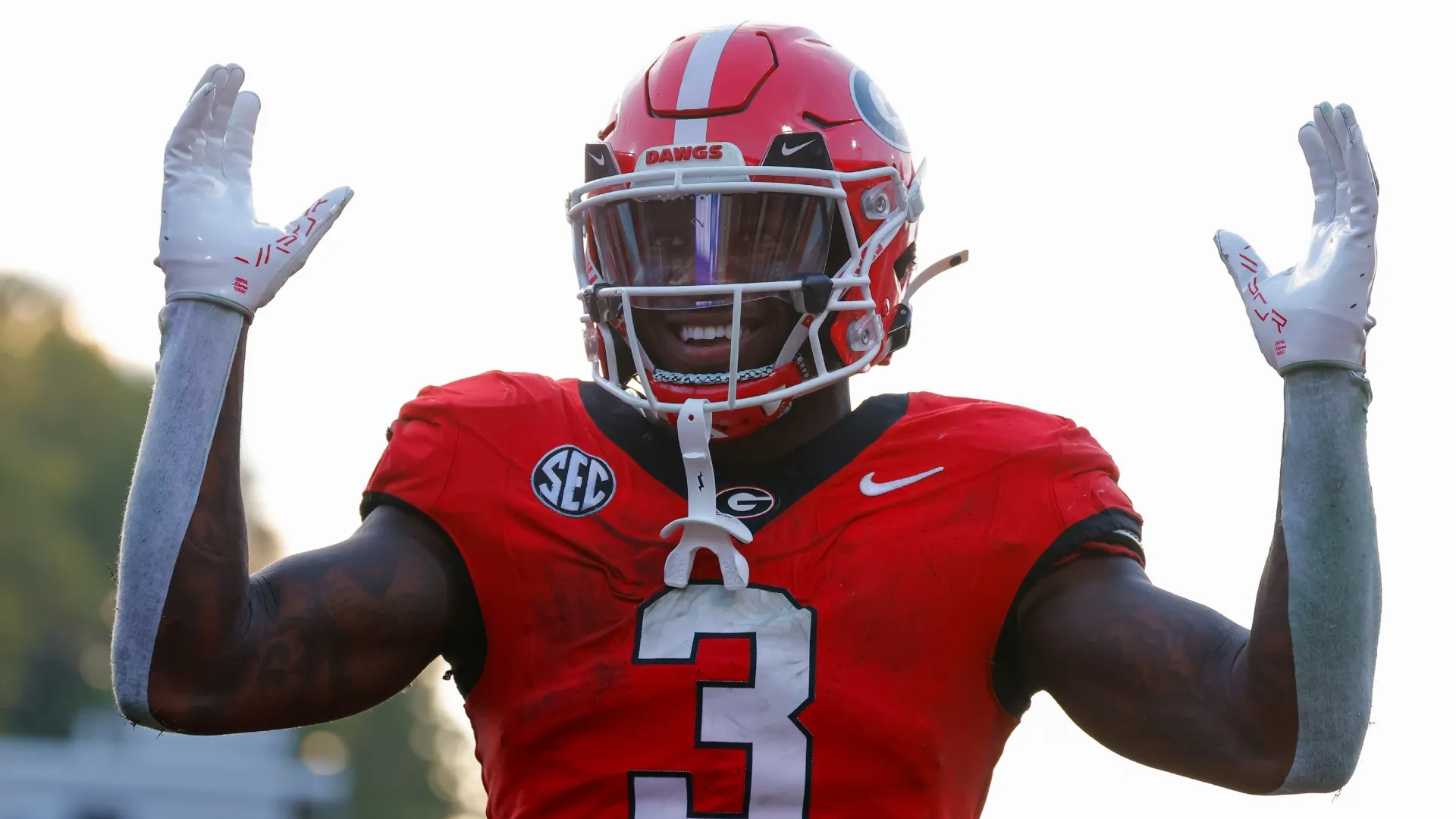 Nate Frazier #3 of the Georgia Bulldogs